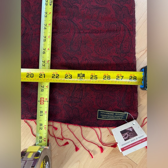 🇳🇵NEW Jacquard Paisley Maroon/Black Scarf | Fair Trade Nepal | Silk & Viscose - Picture 10 of 17